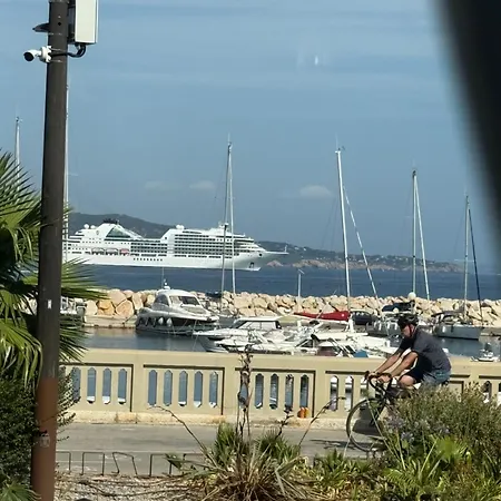 Joli Climatise Bord De Emplacement Ideal La Ciotat